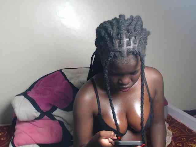 Petitebeauty webcam