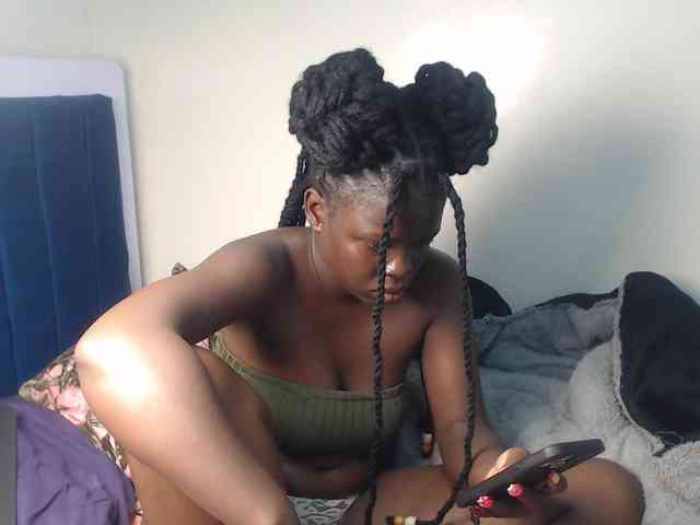 Petitebeauty webcam