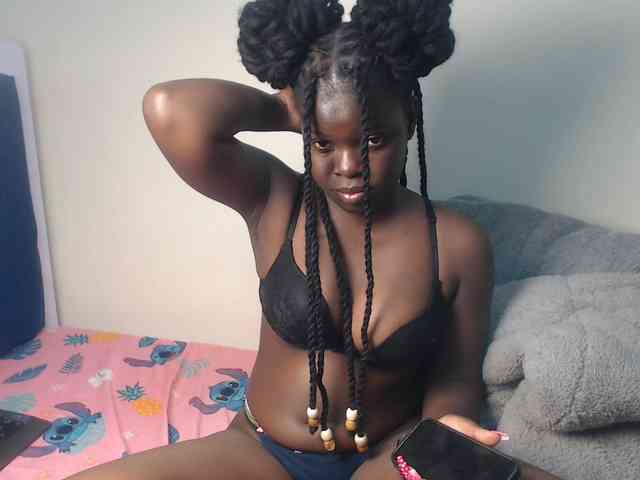 Petitebeauty webcam