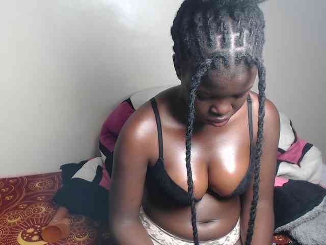 Petitebeauty webcam