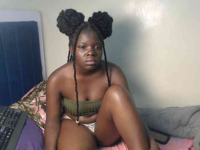 Petitebeauty webcam