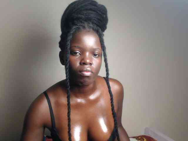 Petitebeauty webcam