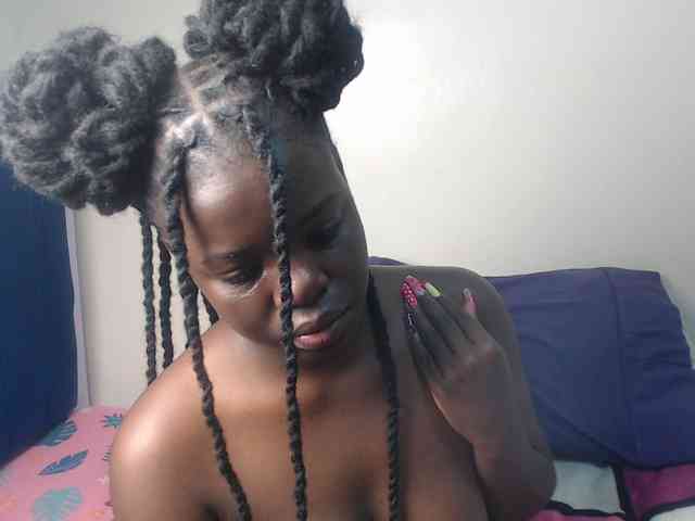 Petitebeauty webcam