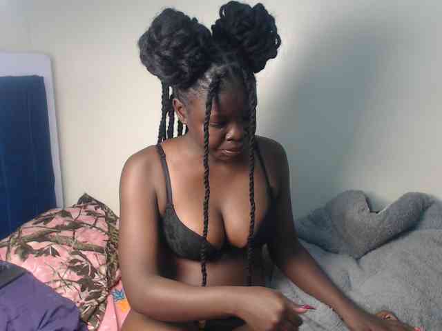 Petitebeauty webcam