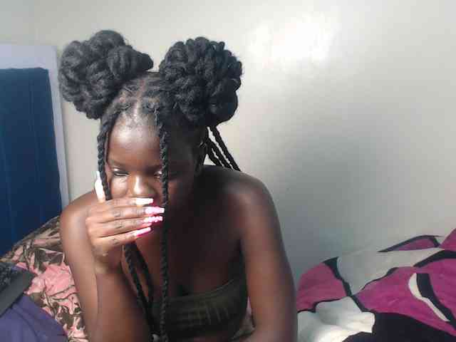 Petitebeauty webcam