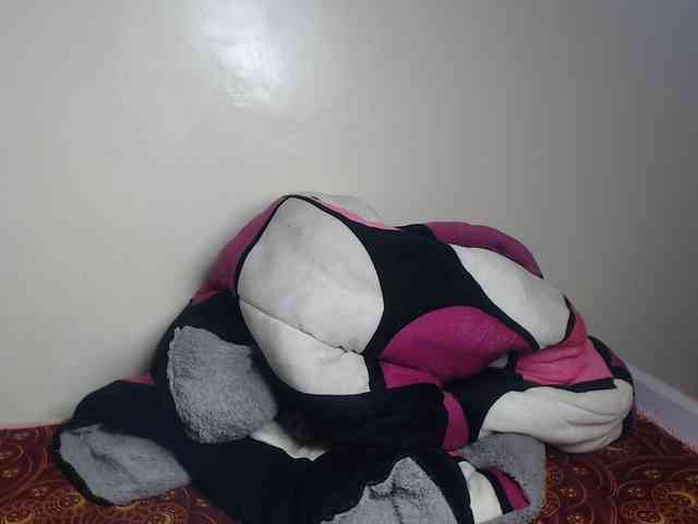 Petitebeauty webcam