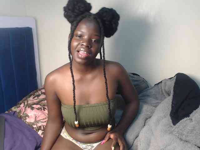 Petitebeauty webcam