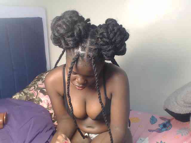Petitebeauty webcam