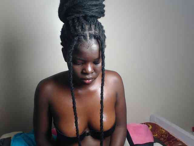 Petitebeauty webcam