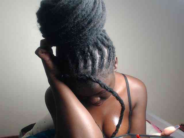 Petitebeauty webcam