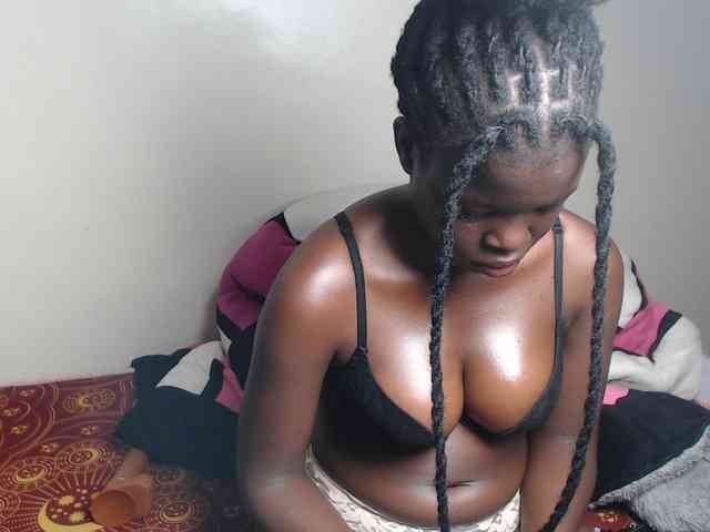 Petitebeauty webcam
