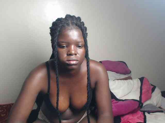 Petitebeauty webcam