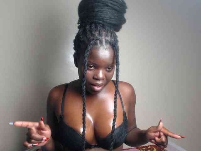 Petitebeauty webcam