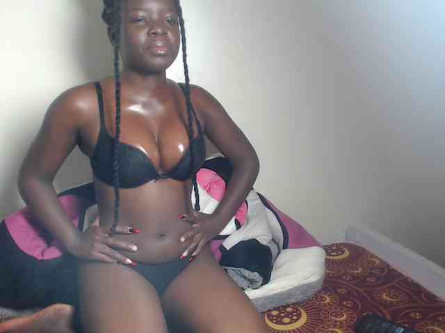 Petitebeauty webcam