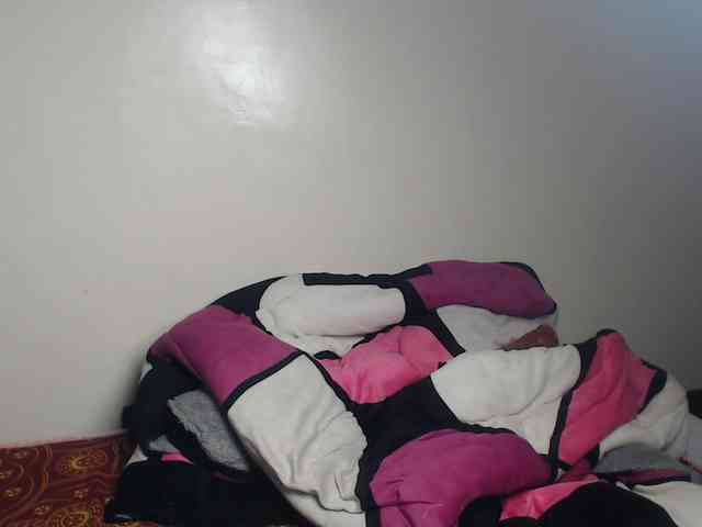 Petitebeauty webcam
