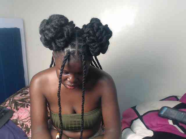 Petitebeauty webcam