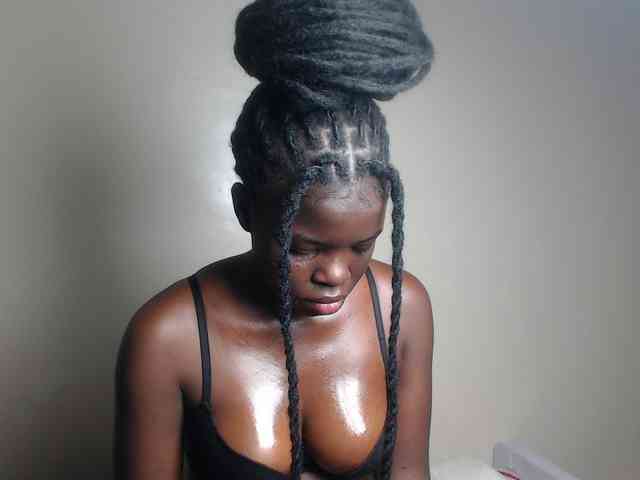 Petitebeauty webcam