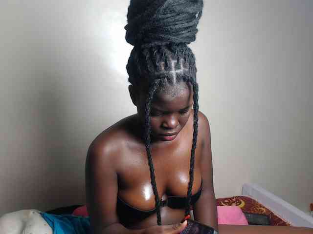 Petitebeauty webcam