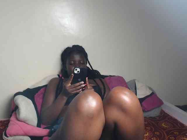 Petitebeauty webcam