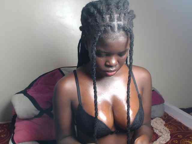 Petitebeauty webcam