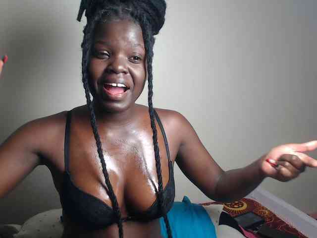 Petitebeauty webcam