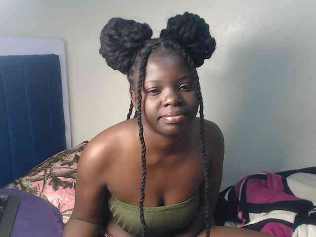 Petitebeauty webcam