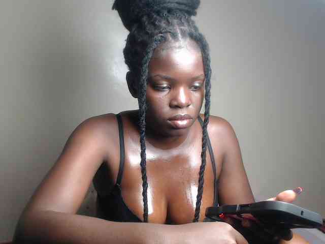 Petitebeauty webcam