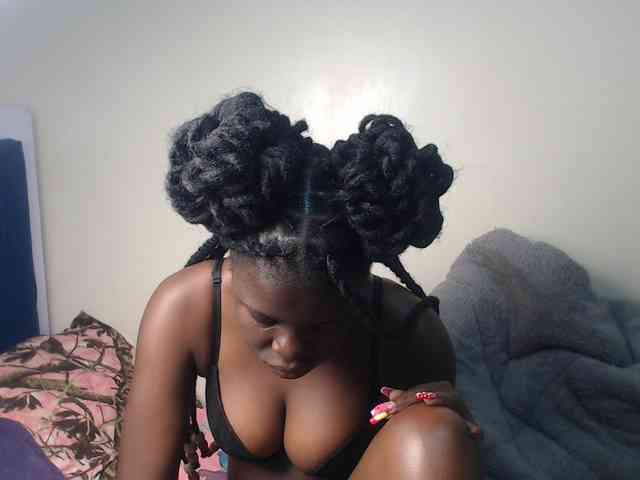 Petitebeauty webcam