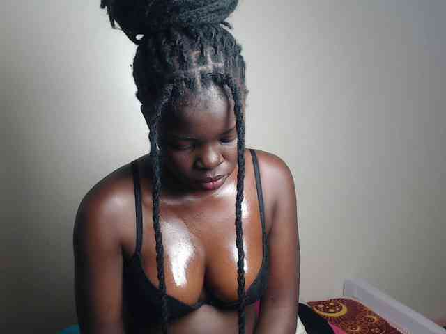 Petitebeauty webcam