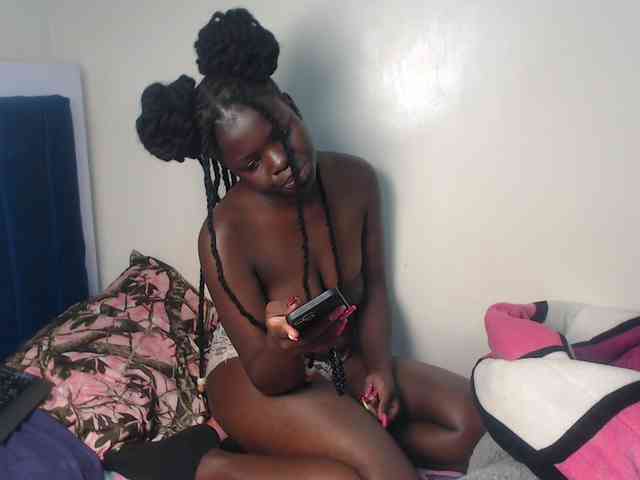 Petitebeauty webcam