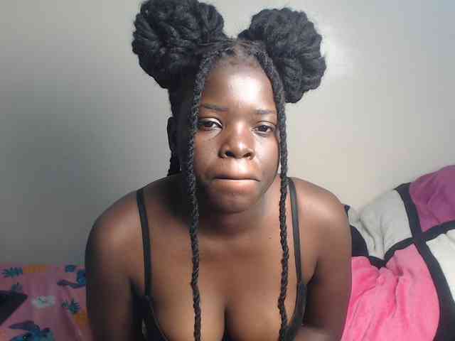 Petitebeauty webcam