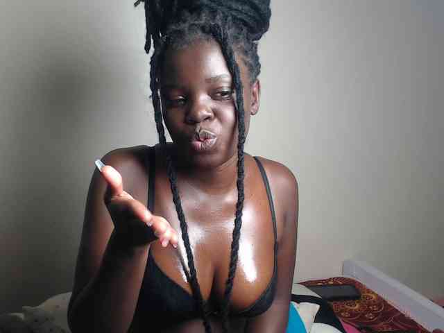 Petitebeauty webcam