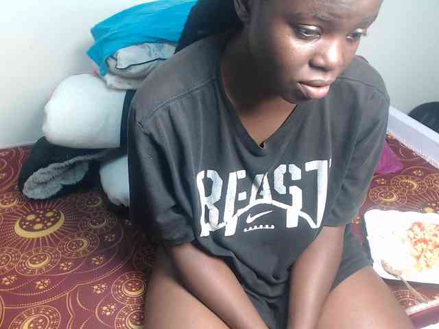 Petitebeauty webcam