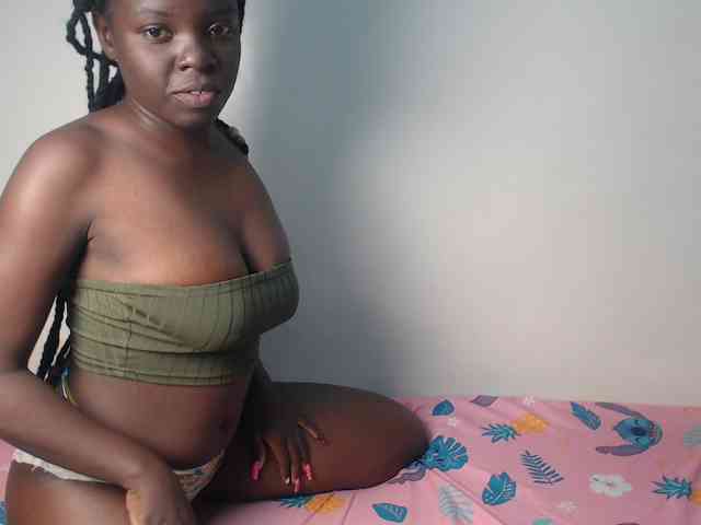 Petitebeauty webcam