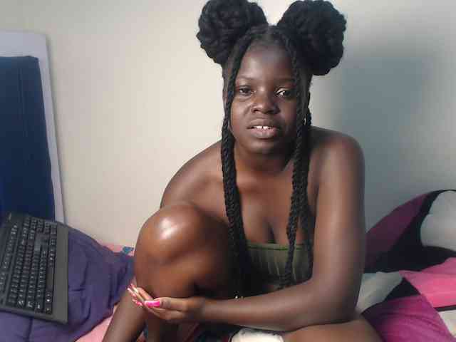 Petitebeauty webcam