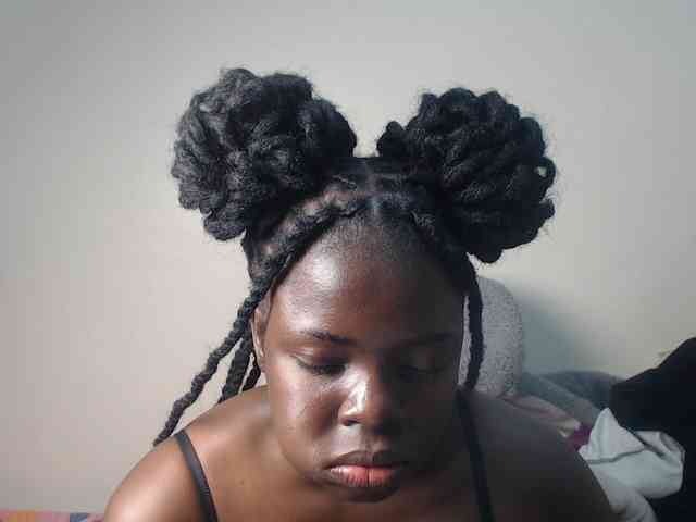 Petitebeauty webcam