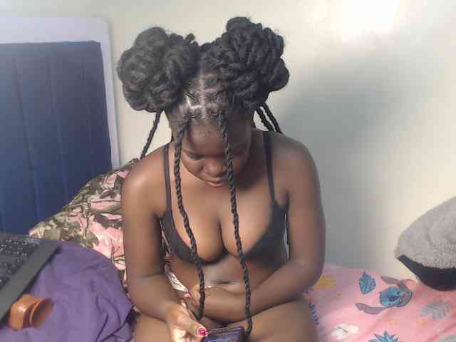 Petitebeauty webcam