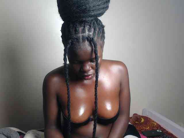 Petitebeauty webcam