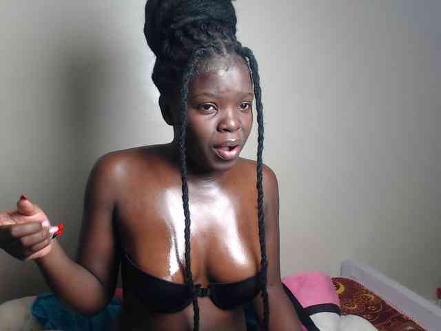 Petitebeauty webcam