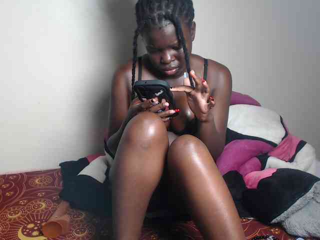Petitebeauty webcam