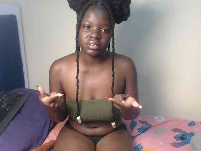 Petitebeauty webcam