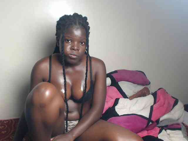 Petitebeauty webcam