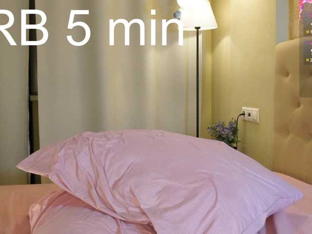 SkyNyxx live webcam show