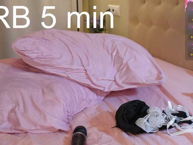 SkyNyxx live cam on BongaCams