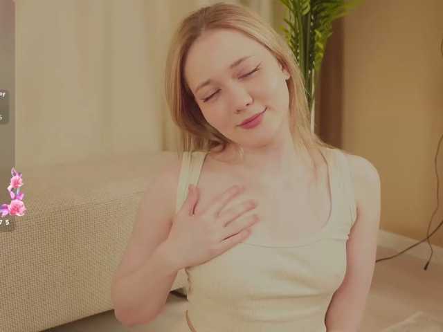 SkyNyxx live cam on BongaCams