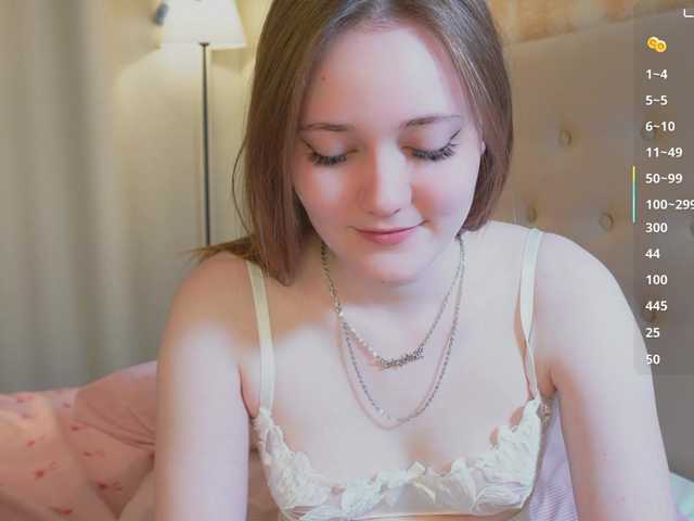SkyNyxx live cam on BongaCams