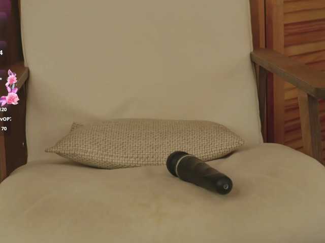 SkyNyxx live cam on BongaCams