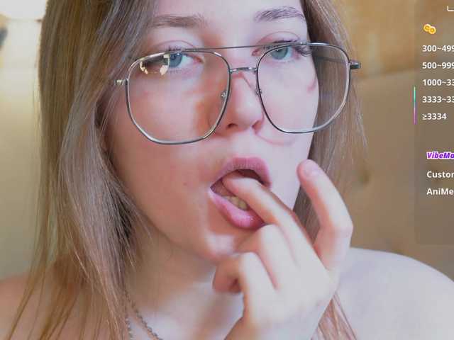 SkyNyxx live cam on BongaCams