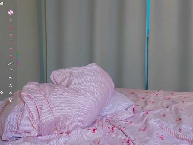 SkyNyxx live cam on BongaCams