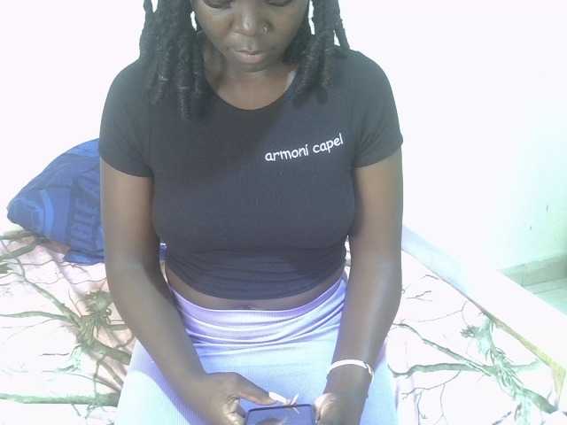 Ebonycherry live cam on BongaCams